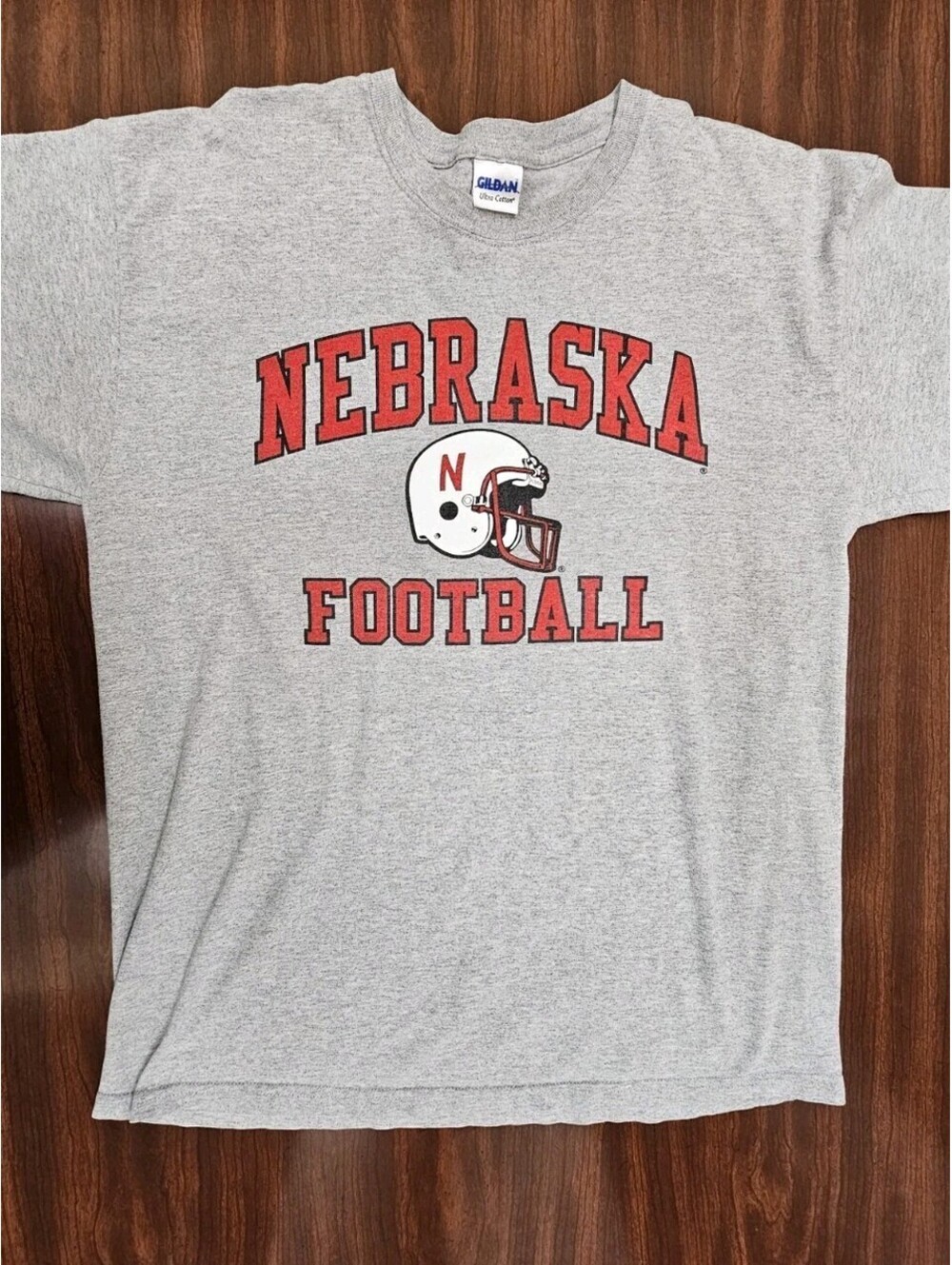Gildan Nebraska Cornhuskers Football T-Shirt Large Gray Huskers N Football Logo